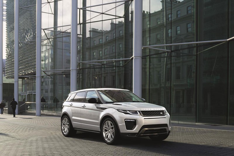 Range Rover Evoque 2016 chot gia gan 1 ty dong